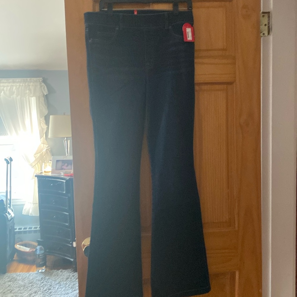 Brand new pair of SPANX jeans